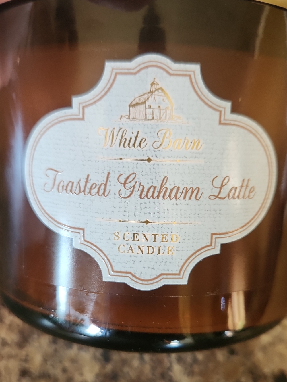 Bath And Body Works White Barn Toasted Graham Latte Candle with Silver Lid - Picture 6 of 6